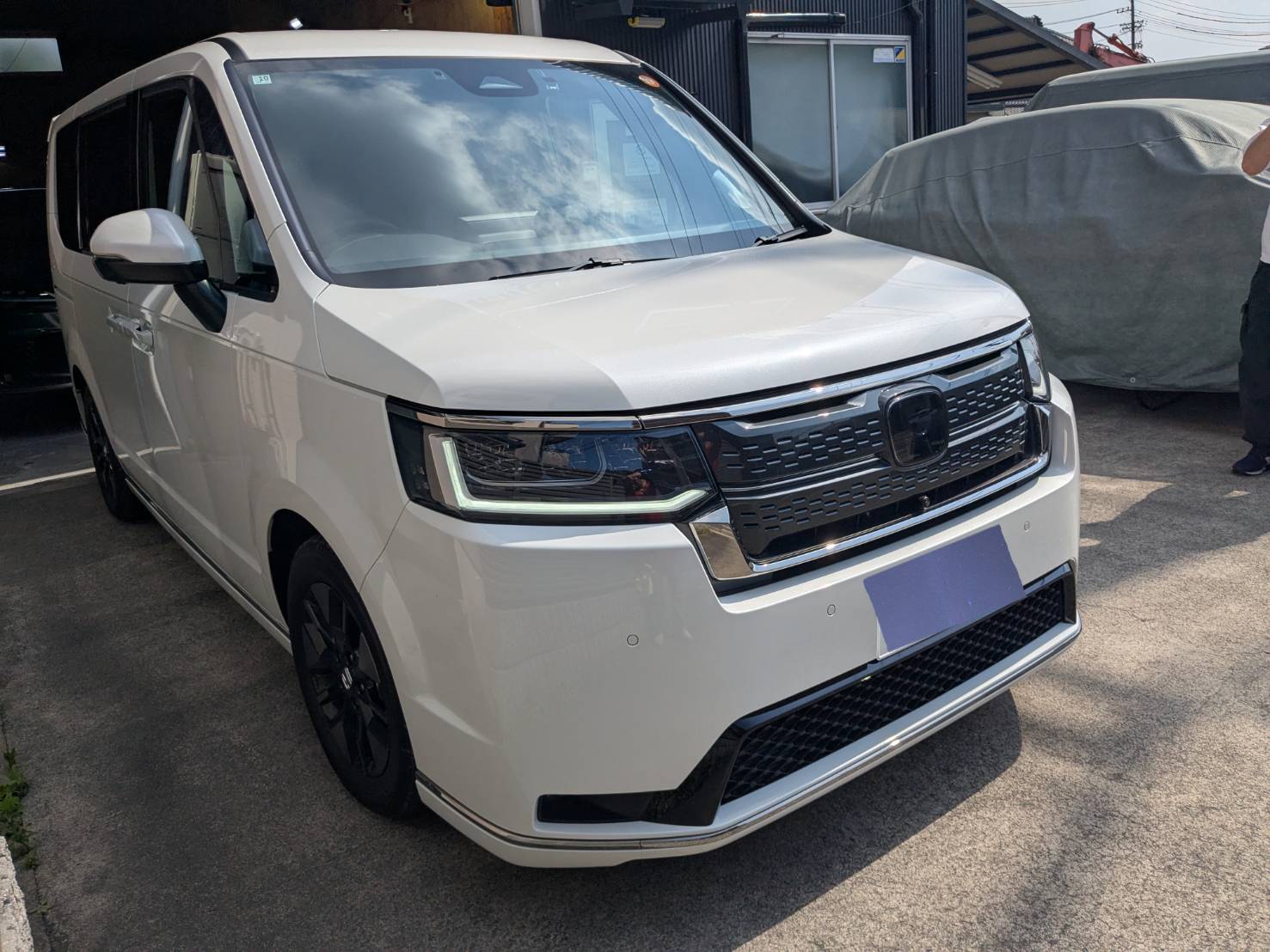 ホンダ ステップワゴンSPADA 2025年式 施工の様子