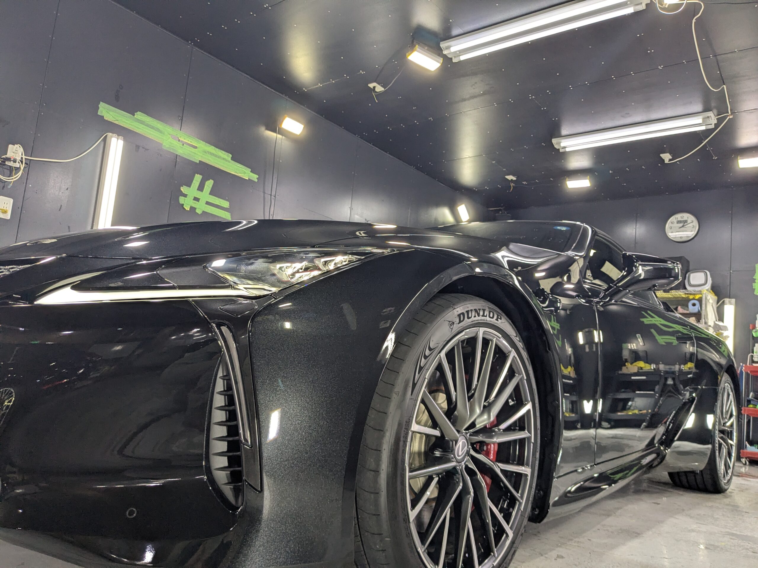 レクサス LC500CV 2026年式 施工の様子