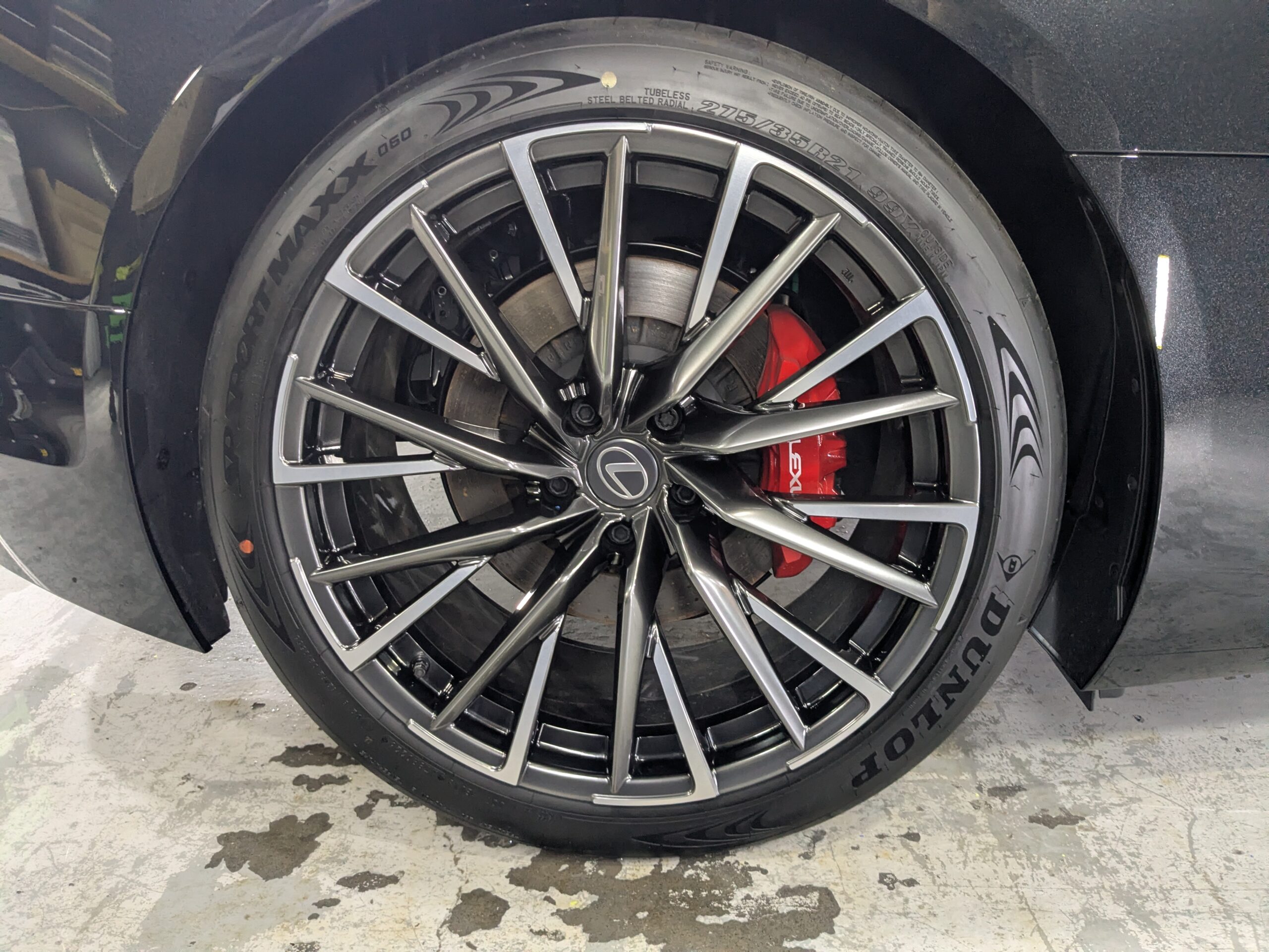 レクサス LC500CV 2026年式 施工の様子