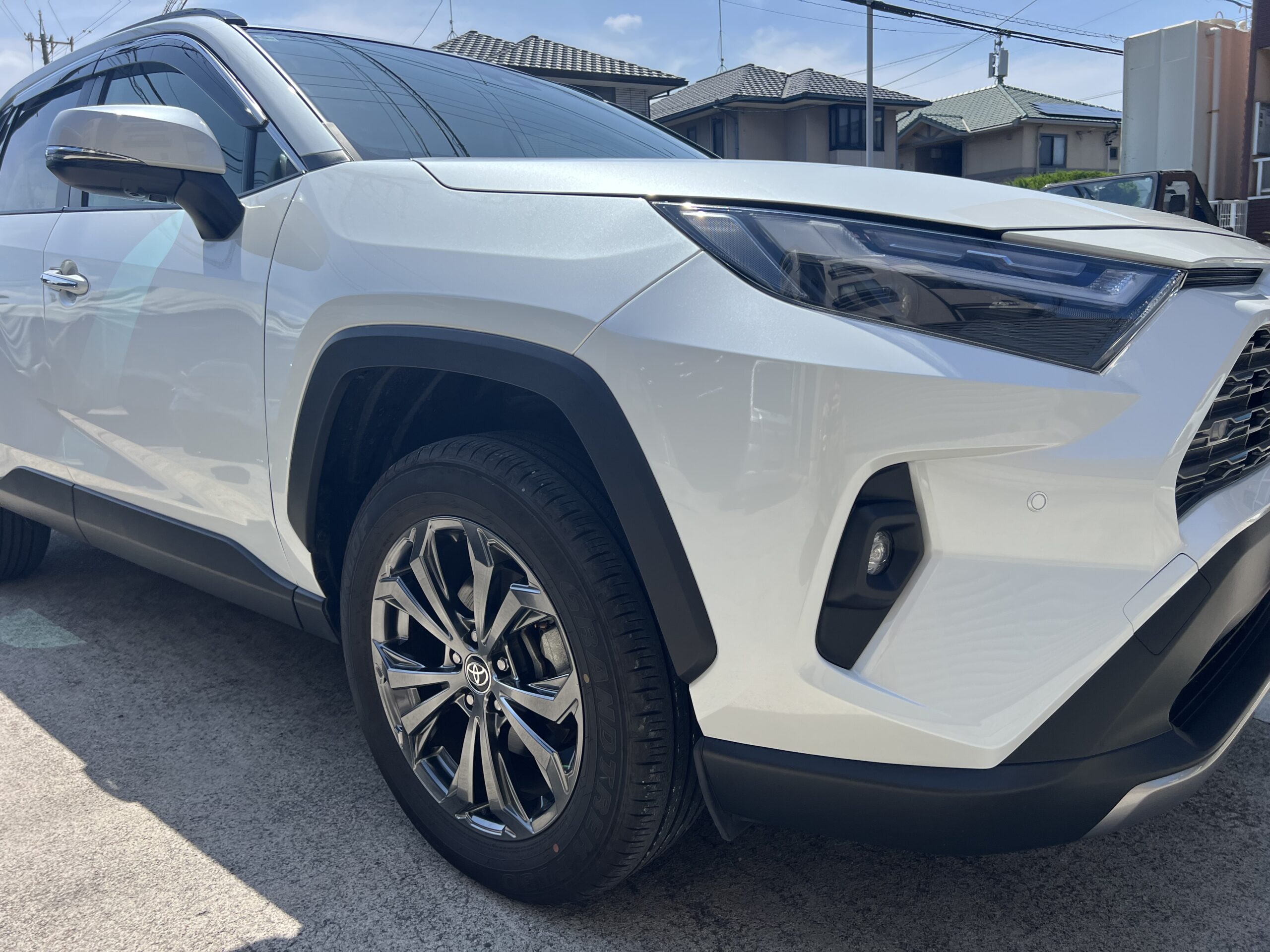 20260525_トヨタ・RAV4・2024_岸岡さま 施工の様子