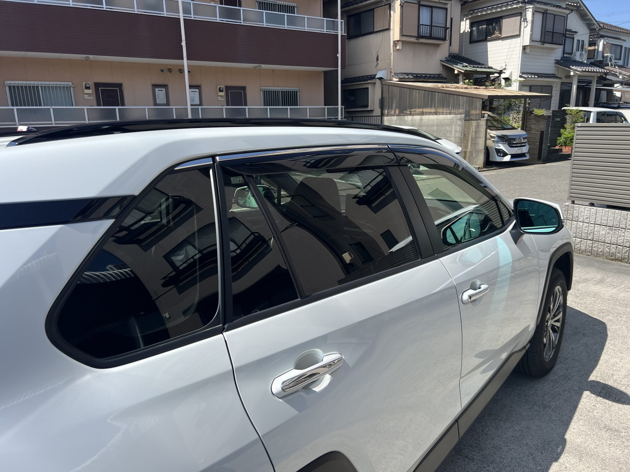 20260525_トヨタ・RAV4・2024_岸岡さま 施工の様子