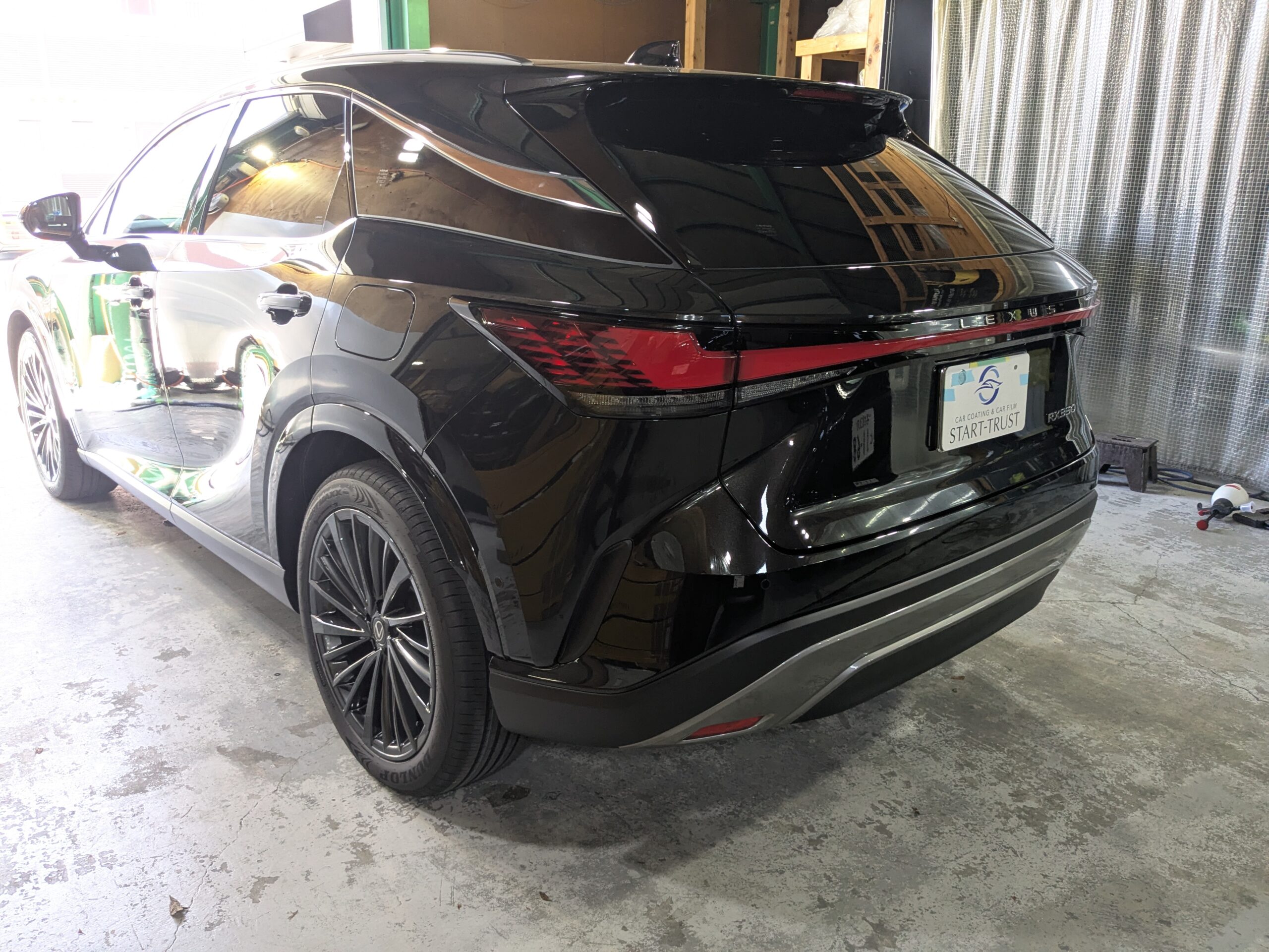 レクサス RX350 施工の様子