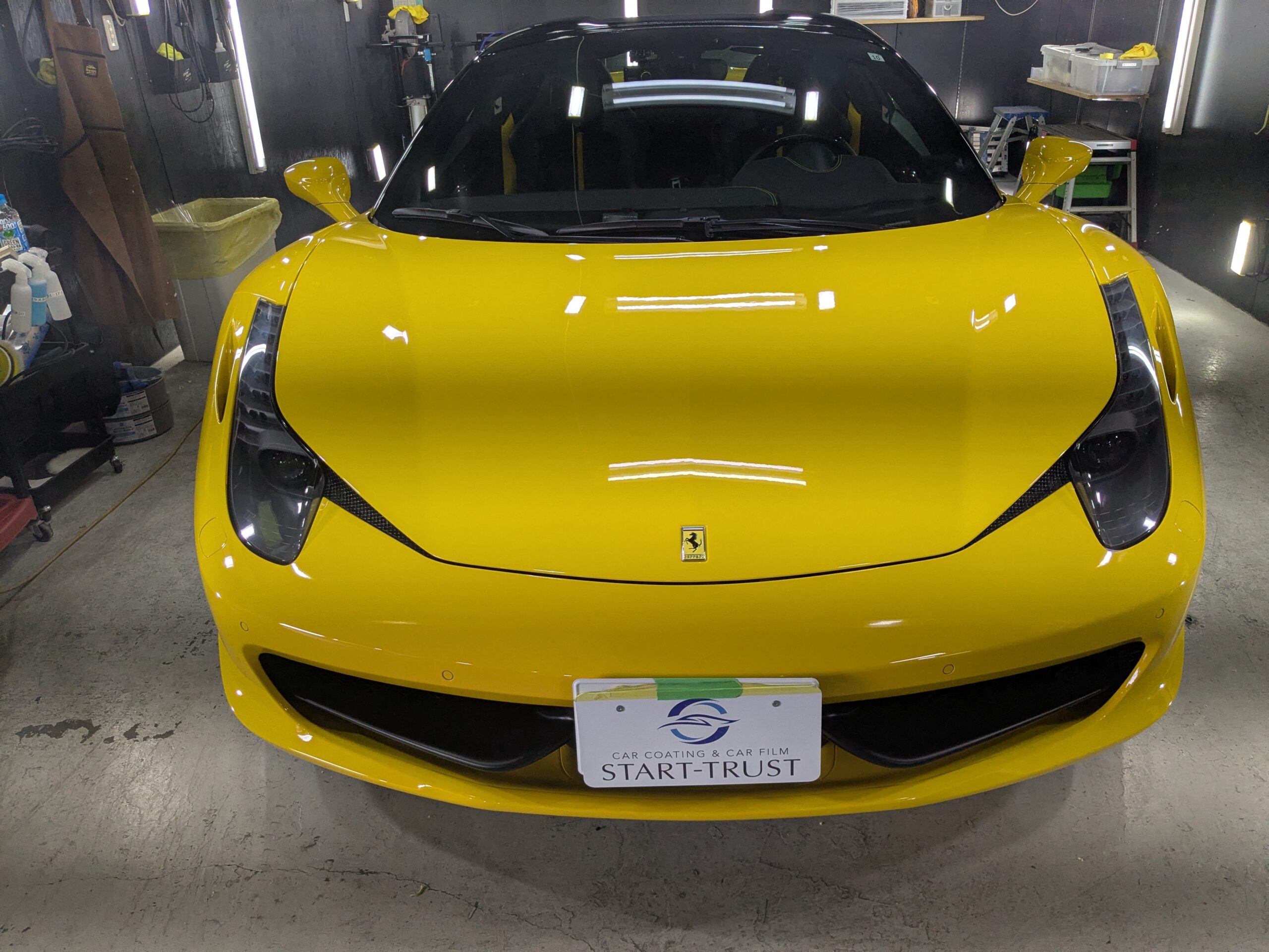 フェラーリ 458スパイダー 2013年式 施工の様子