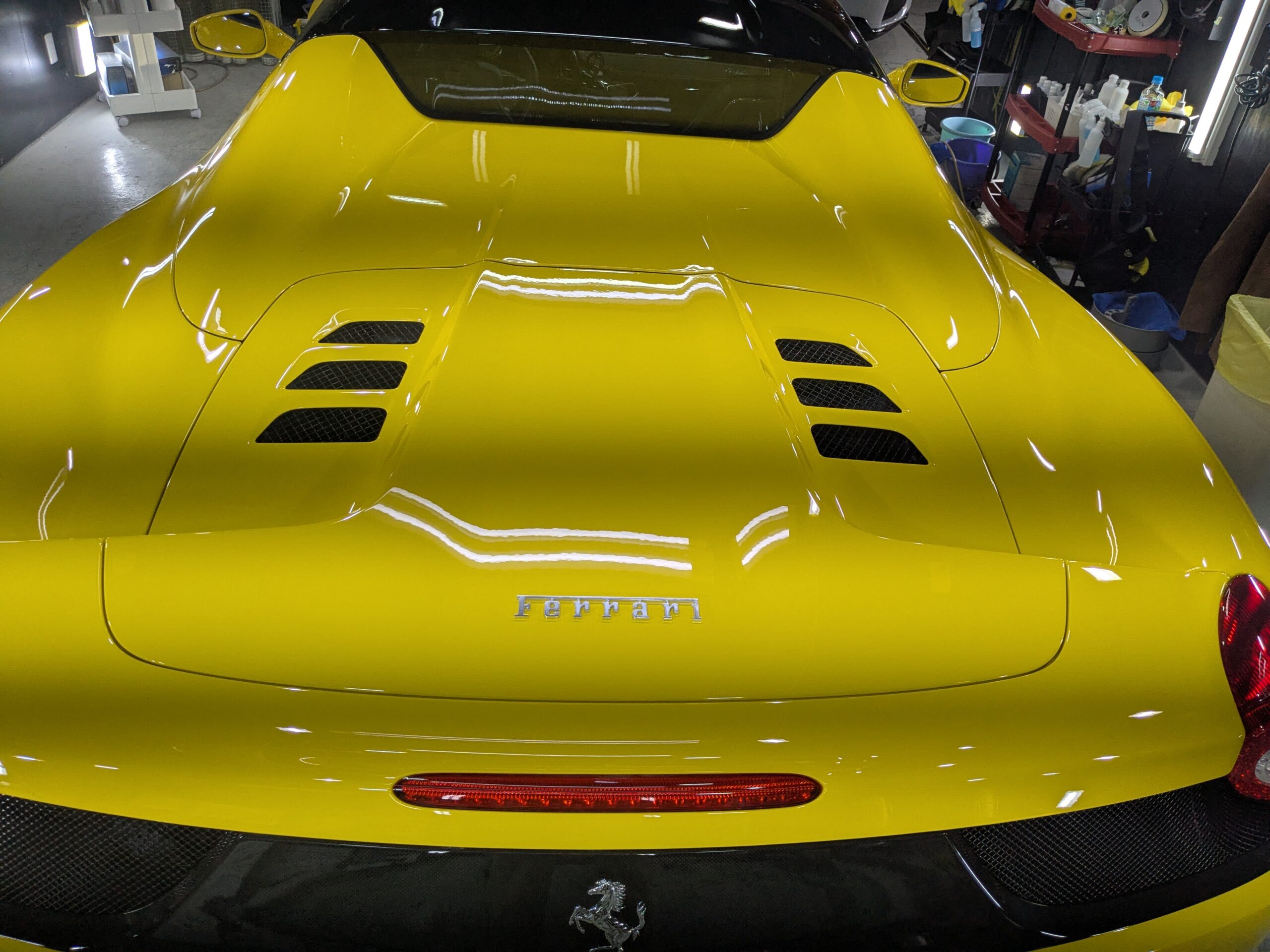 フェラーリ 458スパイダー 2013年式 施工の様子