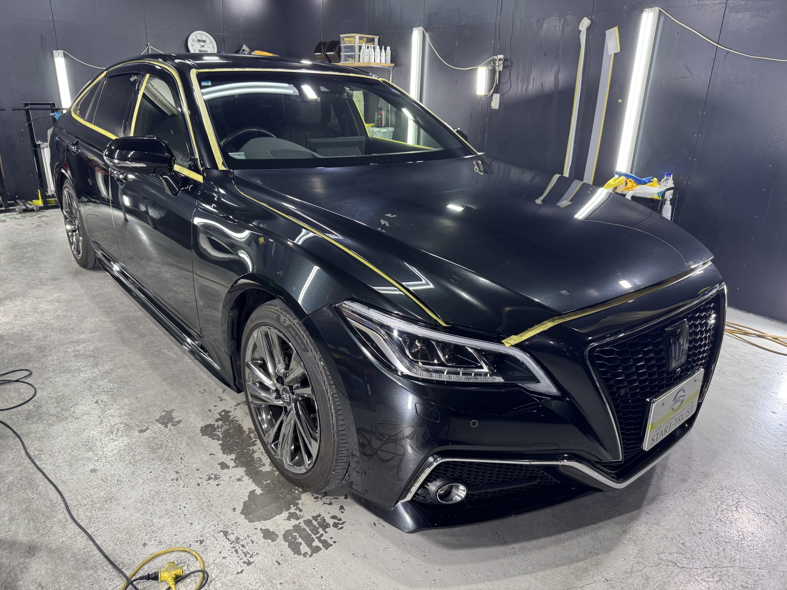 トヨタ クラウン 2022年式 施工の様子
