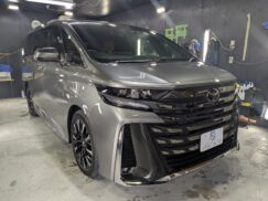 トヨタ ヴェルファイアハイブリッド (40系)のボディコーティング｜愛知県飛島村よりご来店・スタートラスト