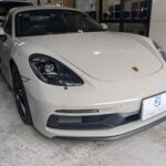 ポルシェ 718 Cayman 施工の様子