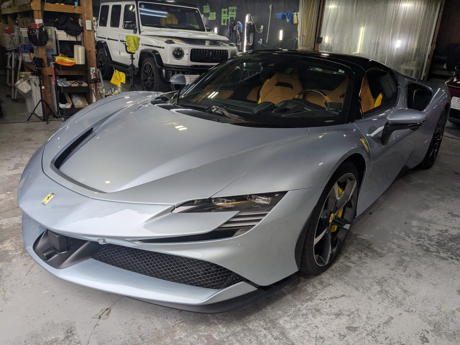 フェラーリ SF90スパイダー(2024年式) プロテクションフィルム・ホイールコーティングの写真