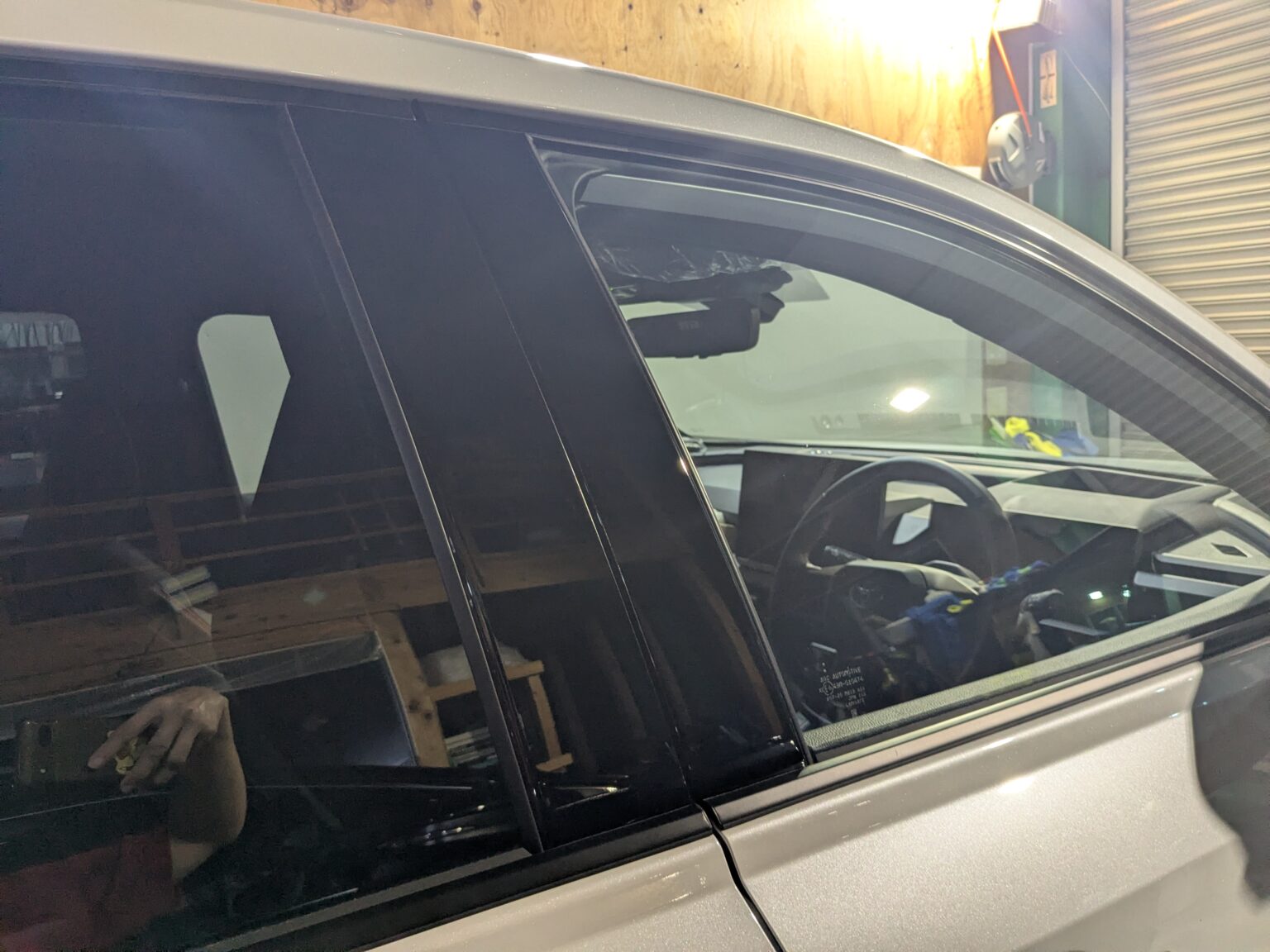 トヨタ RAV4 (60系)(2026年式) プロテクションフィルムの写真